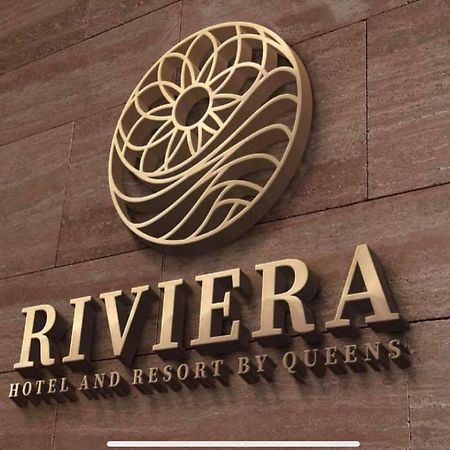Riviera By Queens Hotel And Resort Gura Văii Екстериор снимка